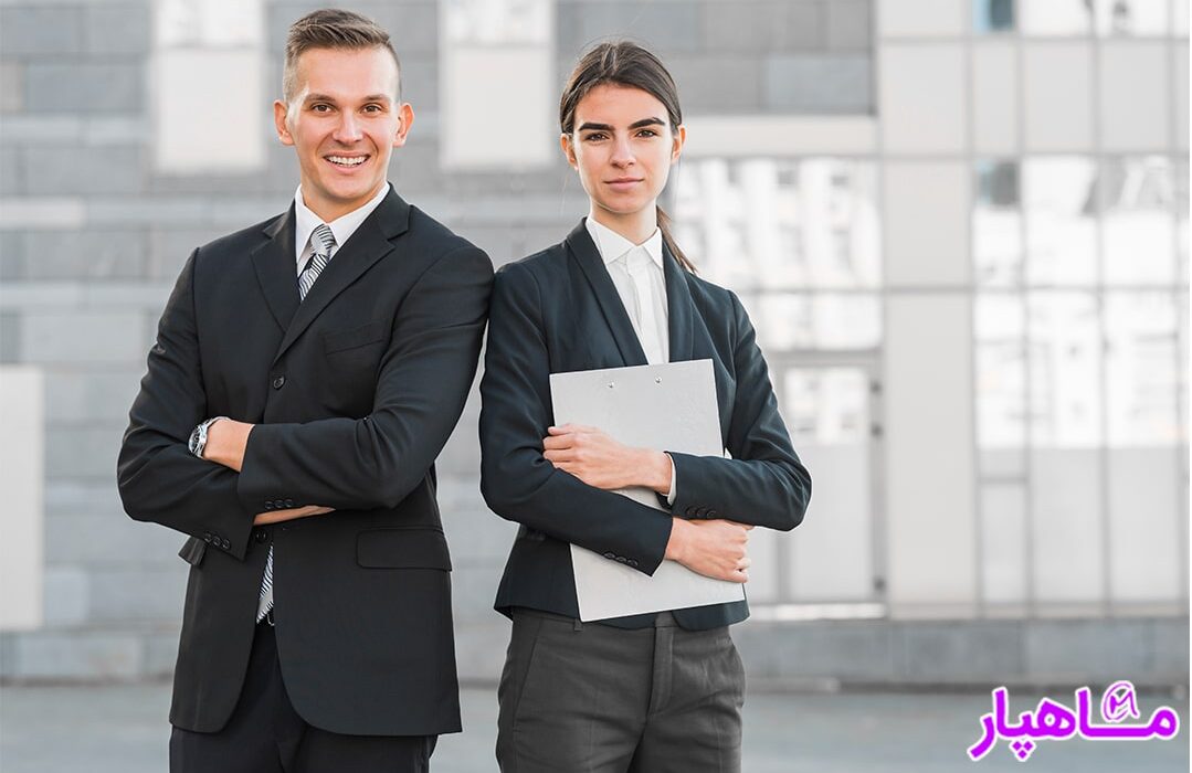 معرفی انواع لباس فرم اداری، تلفیق زیبایی و قدرت