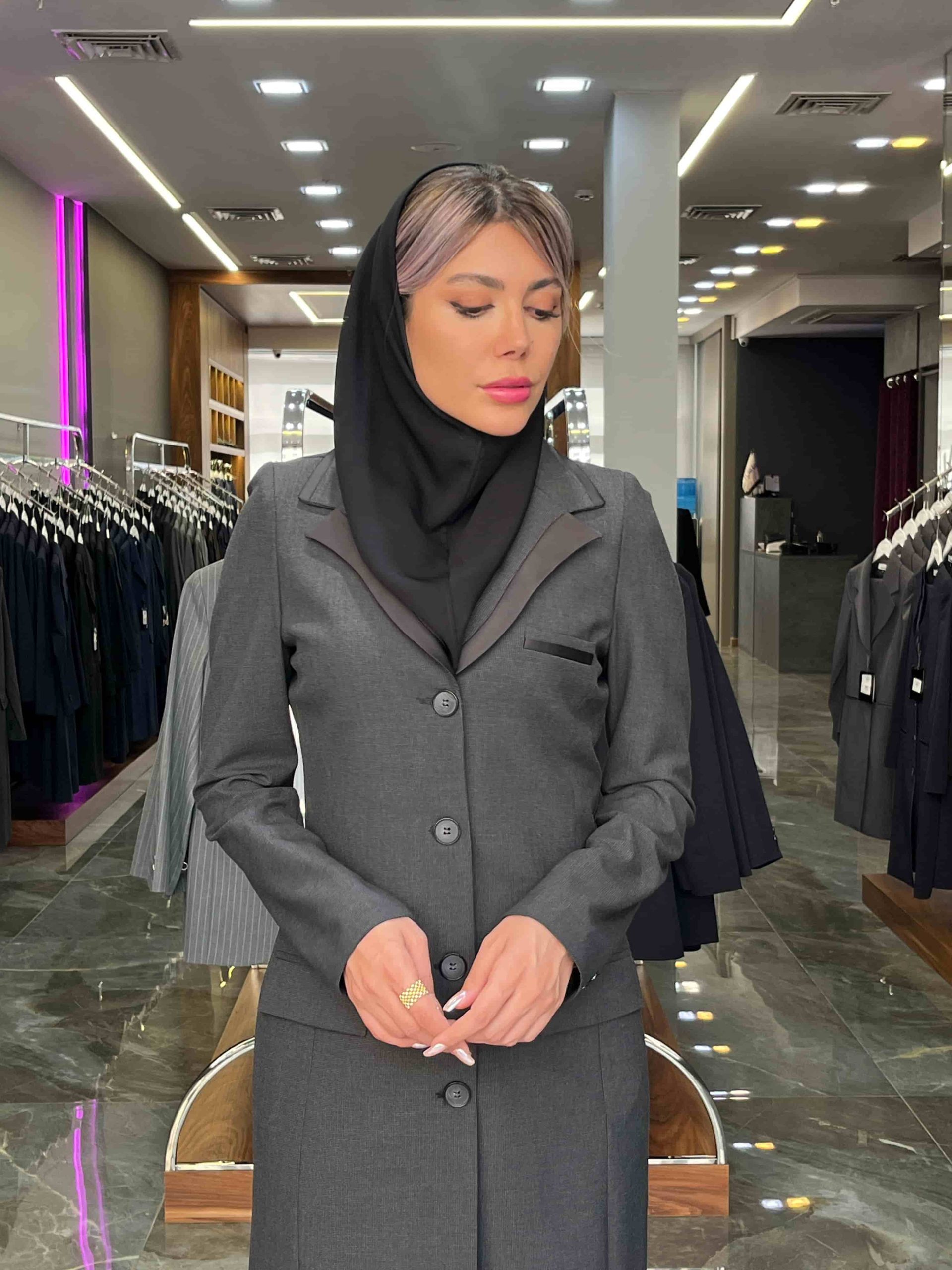 لباس اداری بانک | راهنمای انتخاب شیک و استاندارد