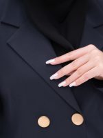 مانتو شلوار فیونا یقه انگلیسی چهار دکمه طلایی - Image 10