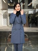 مانتو شلوار چهارخانه یقه آرشال چهار دکمه