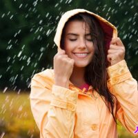 شیک ترین استایل ها با بارانی زنانه