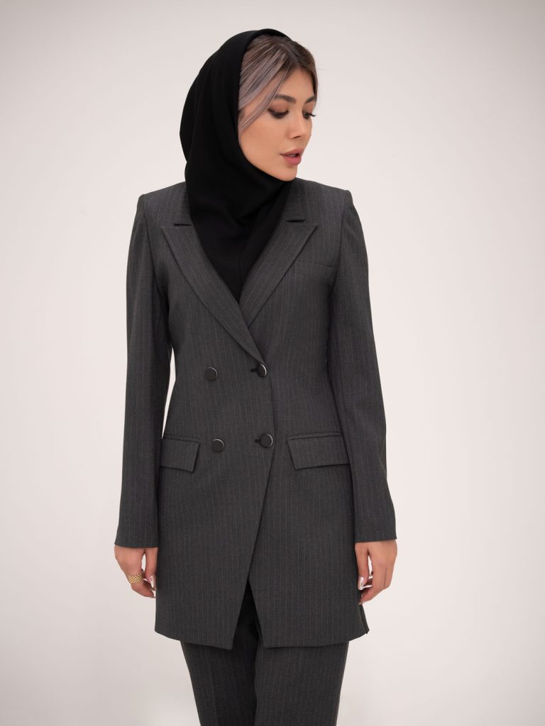 مانتو شلوار دیپلمات یقه بلیزری پایین کج