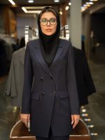 مانتو شلوار دیپلمات یقه بلیزری پایین کج - Image 4