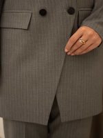 مانتو شلوار دیپلمات یقه بلیزری پایین کج - Image 11