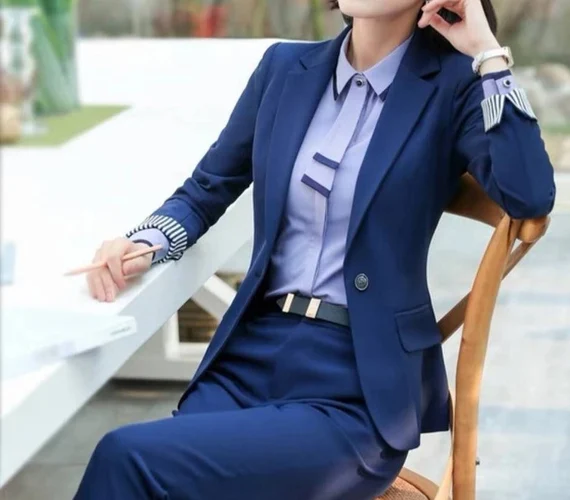 نکات نگهداری از مانتو شلوار اداری