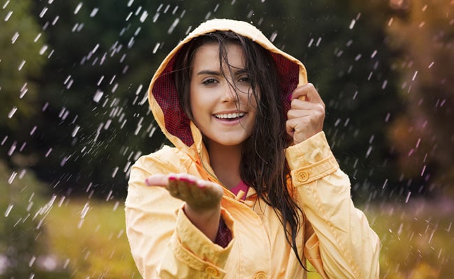 چگونه با بارانی در روزهای سرد گرم بمانیم