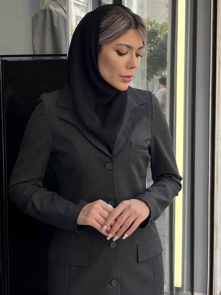 تأثیر لباس بر عملکرد کارمندان